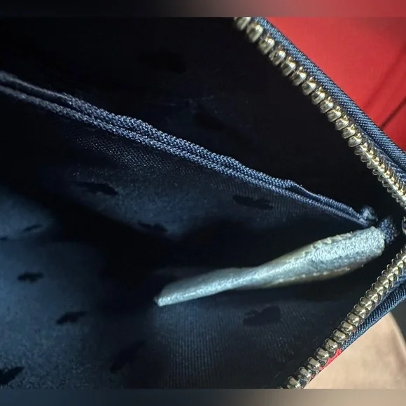 Kate Spade NWOT Wristlet/Clutch Blue with Red, Pink, Green Flowers & White Dots - Picture 10 of 14